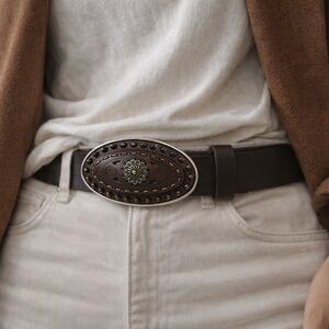 Women's Leather Belt with Decorative Oval Buckle - Brown